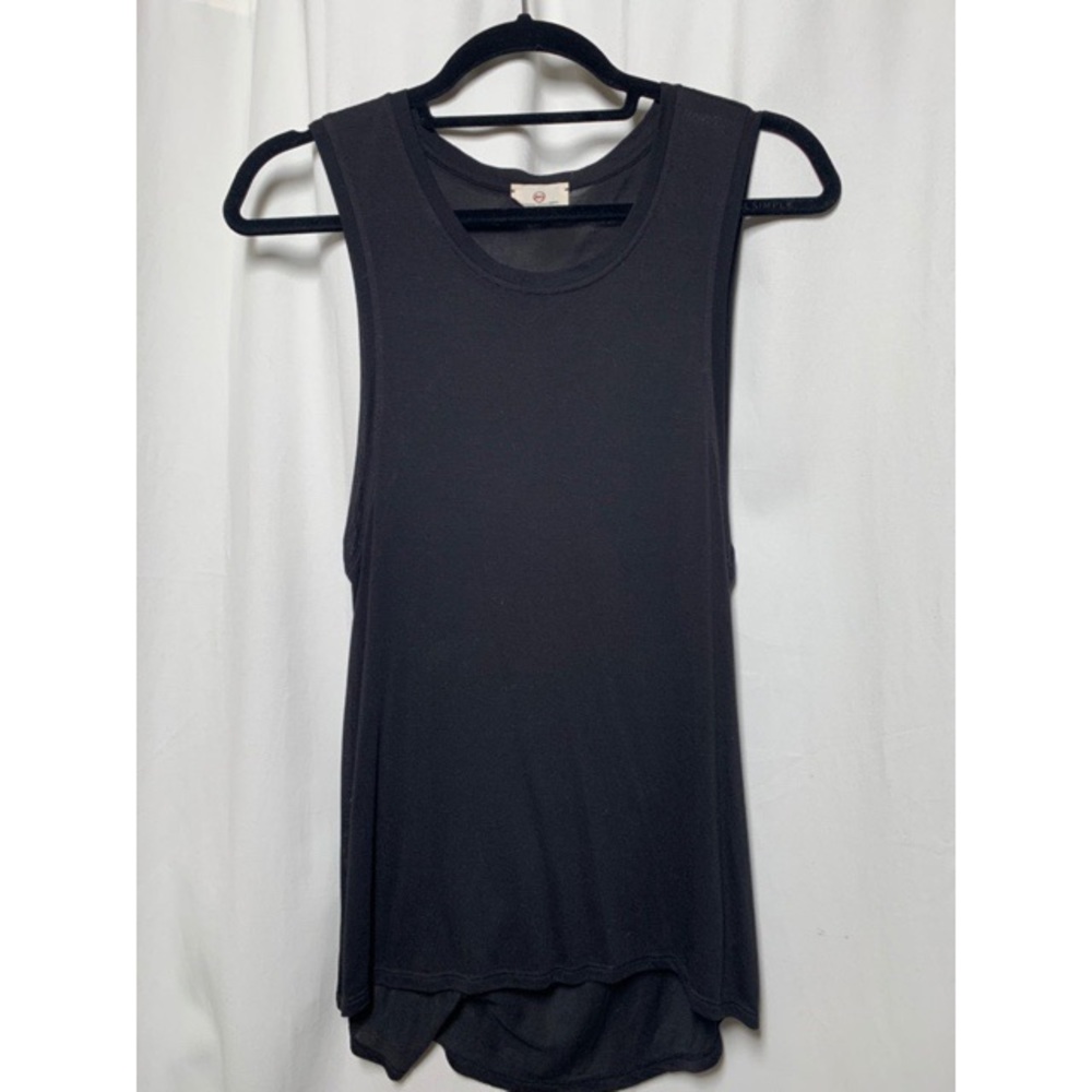 AG black muscle tank